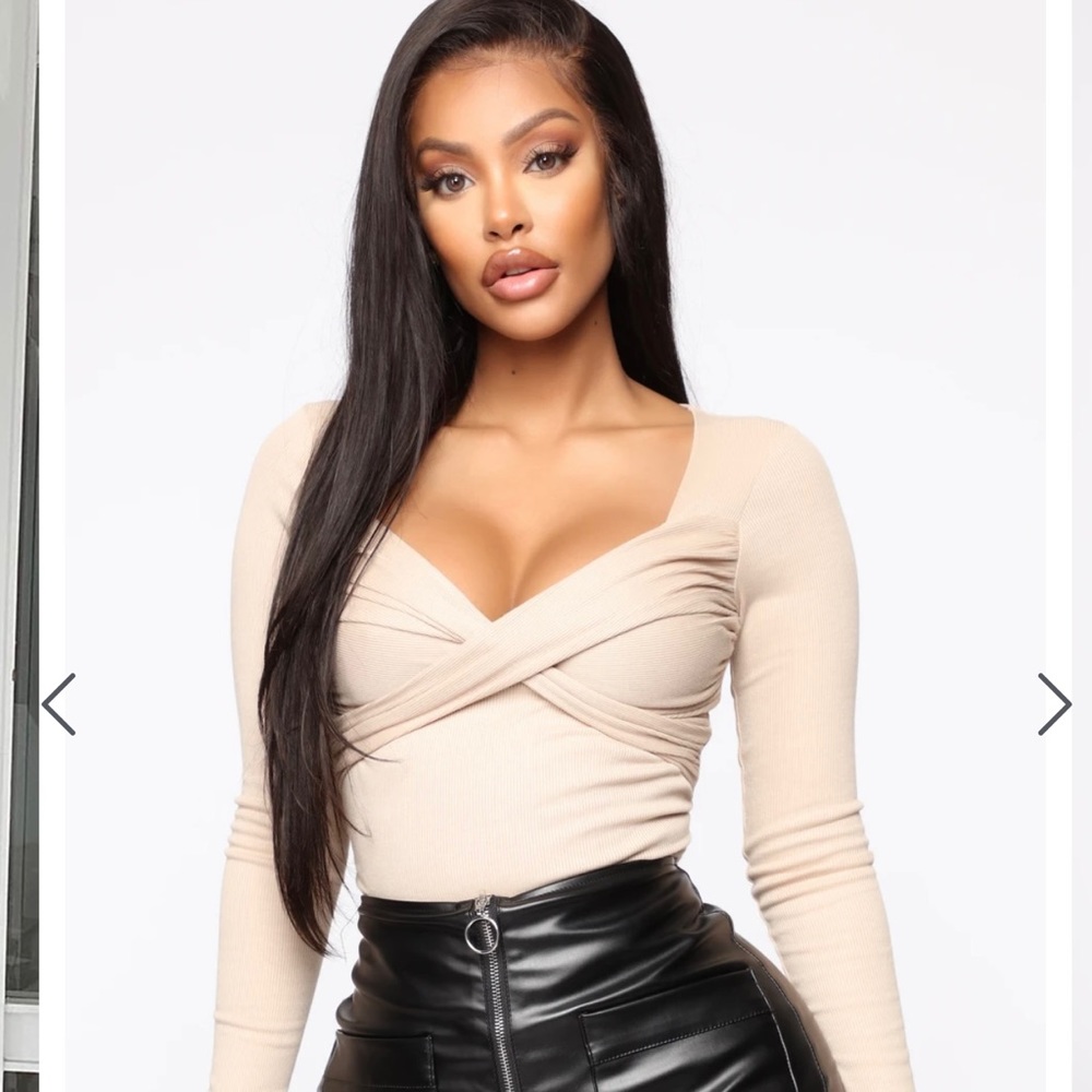 Fashion Nova Twisted Top Large NEW
